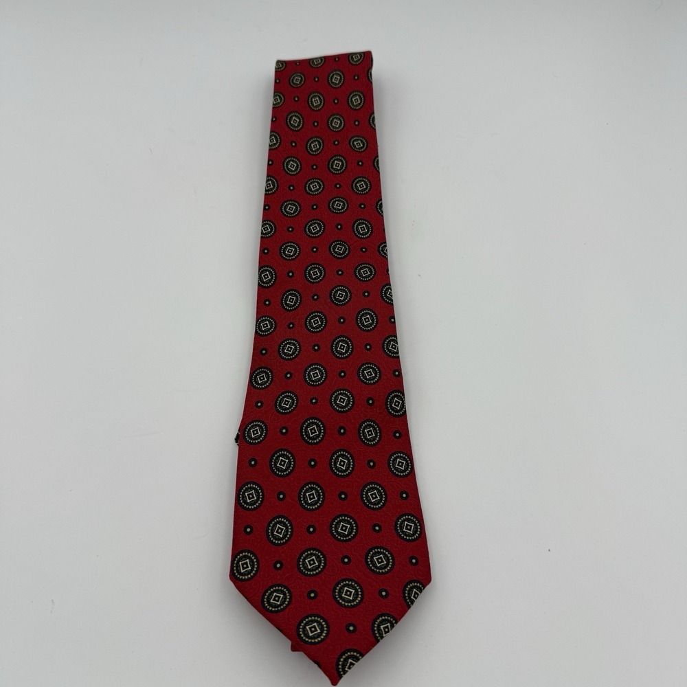 MARK PENDLETON 100% Silk Tie‎ Handmade in Italy Red Geometric Pattern